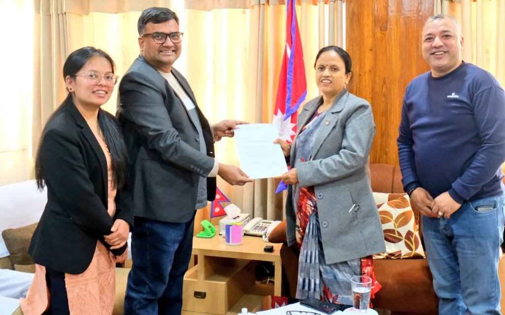 CMR-Nepal submits media policy reviews to Minister Rekha Sharma